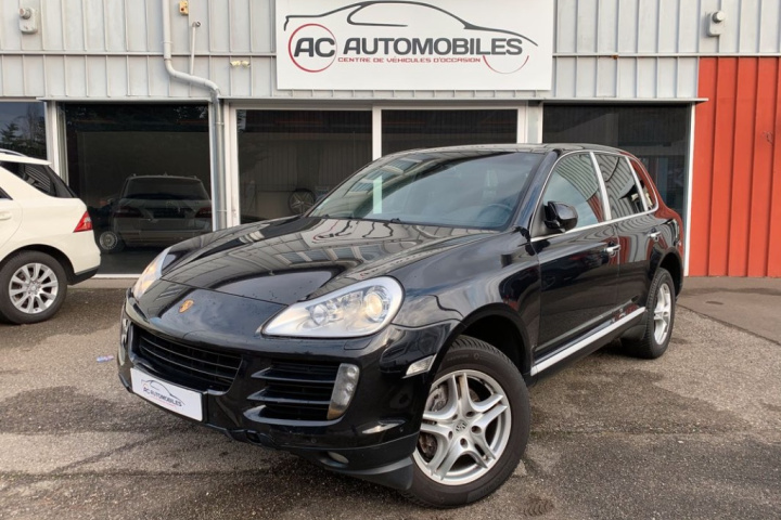 PORSCHE CAYENNE