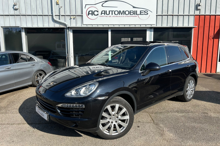 PORSCHE CAYENNE